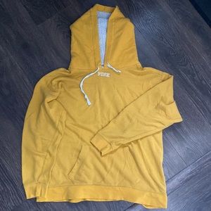 Oversized Yellow Sweatshirt